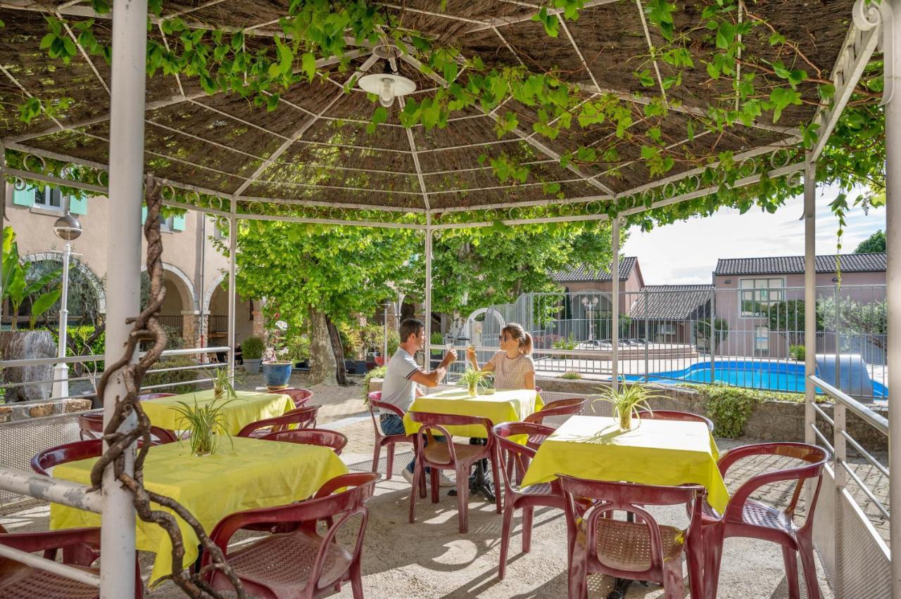 Отель Cap Ardeche Laurac-en-Vivarais Экстерьер фото
