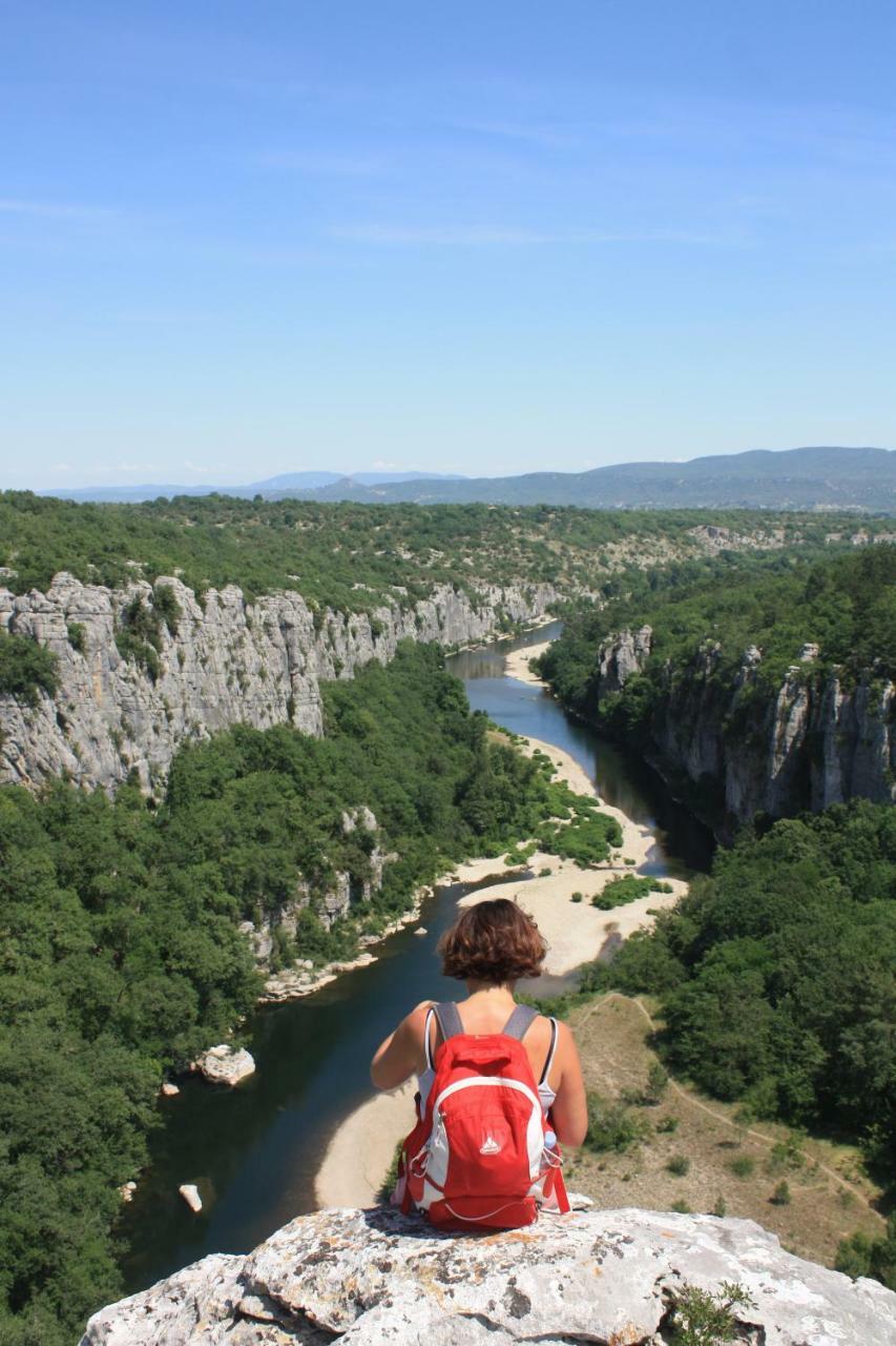 Отель Cap Ardeche Laurac-en-Vivarais Экстерьер фото